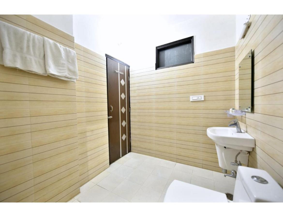Hotel Dalhousie Grand Banikhet 外观 照片