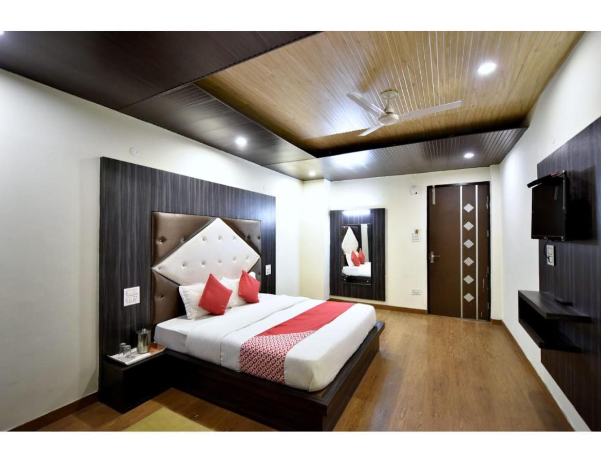 Hotel Dalhousie Grand Banikhet 外观 照片
