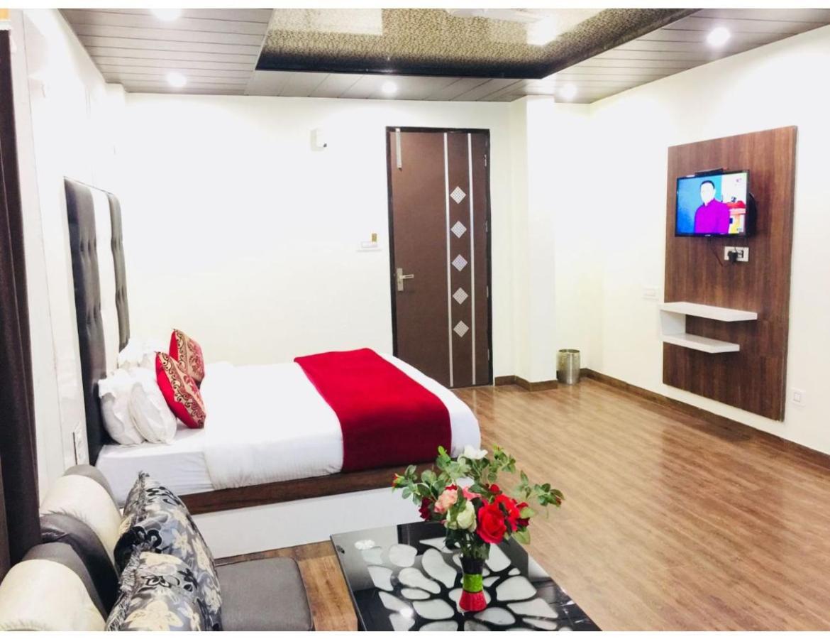 Hotel Dalhousie Grand Banikhet 外观 照片