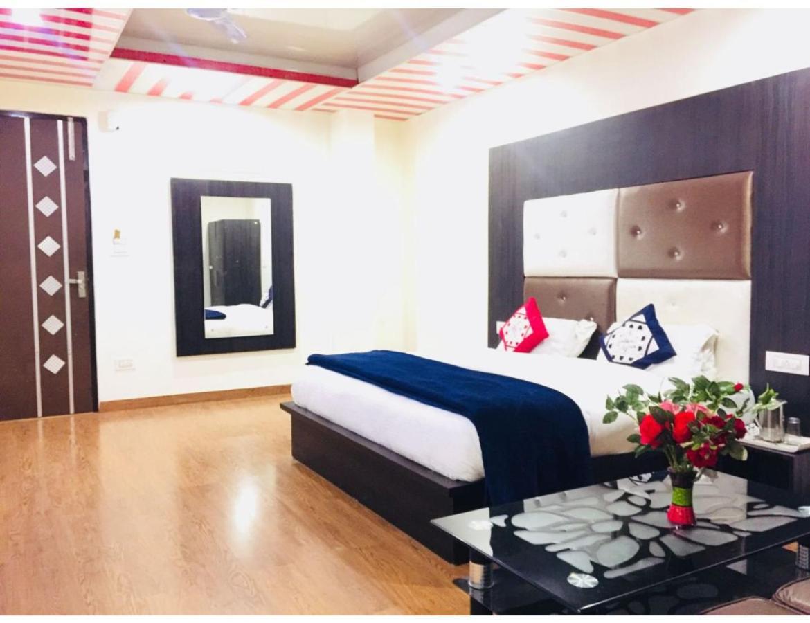 Hotel Dalhousie Grand Banikhet 外观 照片