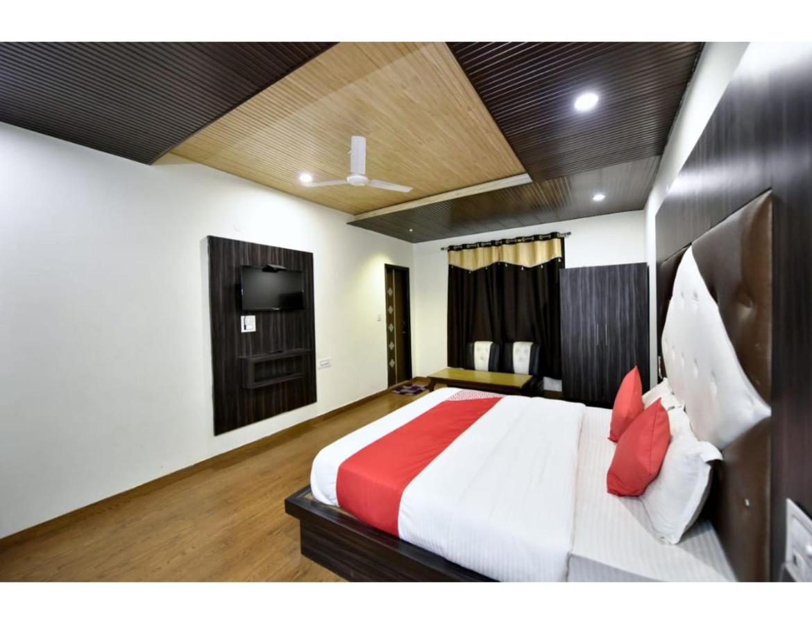 Hotel Dalhousie Grand Banikhet 外观 照片